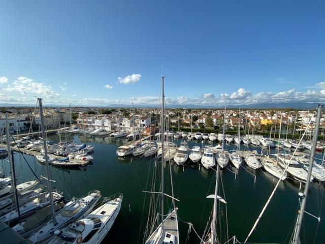 Nautica 5ºa Apartment Empuriabrava Exterior photo