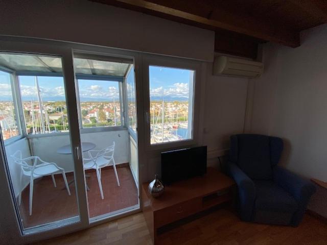 Nautica 5ºa Apartment Empuriabrava Exterior photo